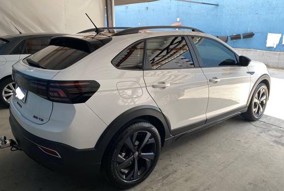 VOLKSWAGEN NIVUS 1.0 200 TSI TOTAL FLEX HIGHLINE AUTOMÁTICO VOLKSWAGEN NIVUS 1.0 200 TSI TOTAL FLEX HIGHLINE AUTOMÁTICO